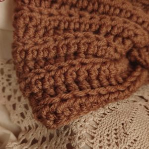 Trakica za kosu Dora u smeđoj boji