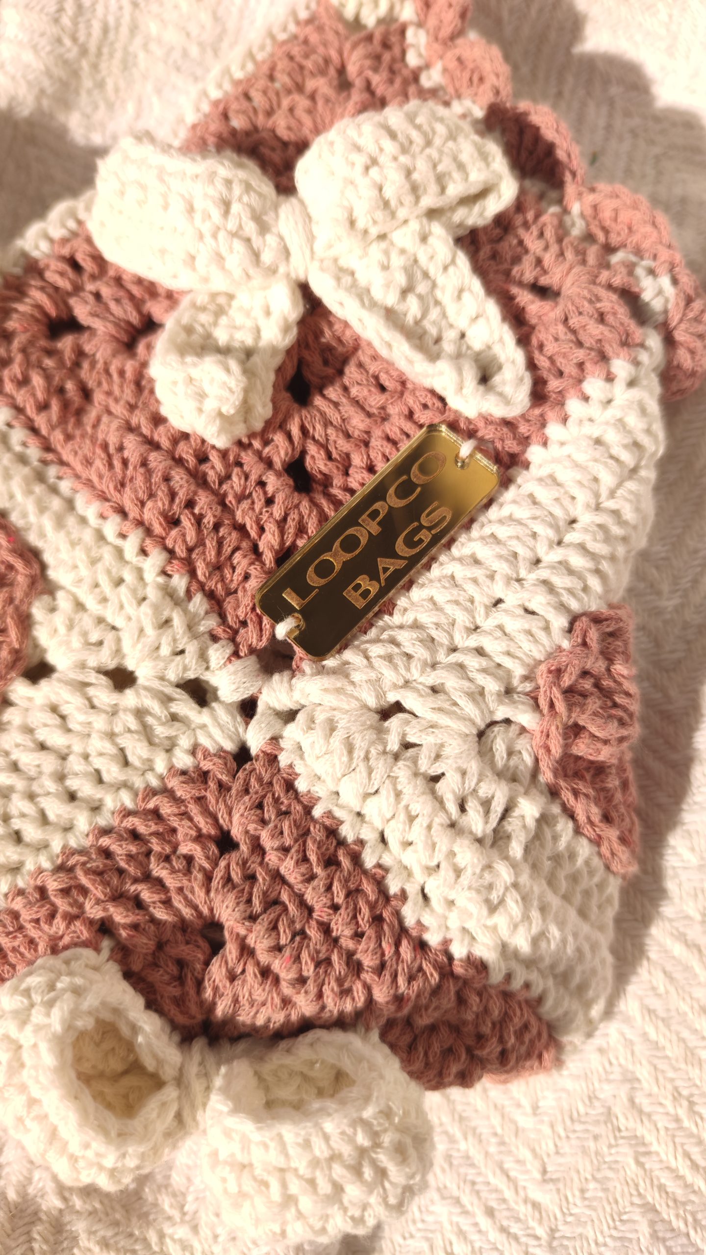 Heklana torba Milena za sve romantične duše - Slika 5