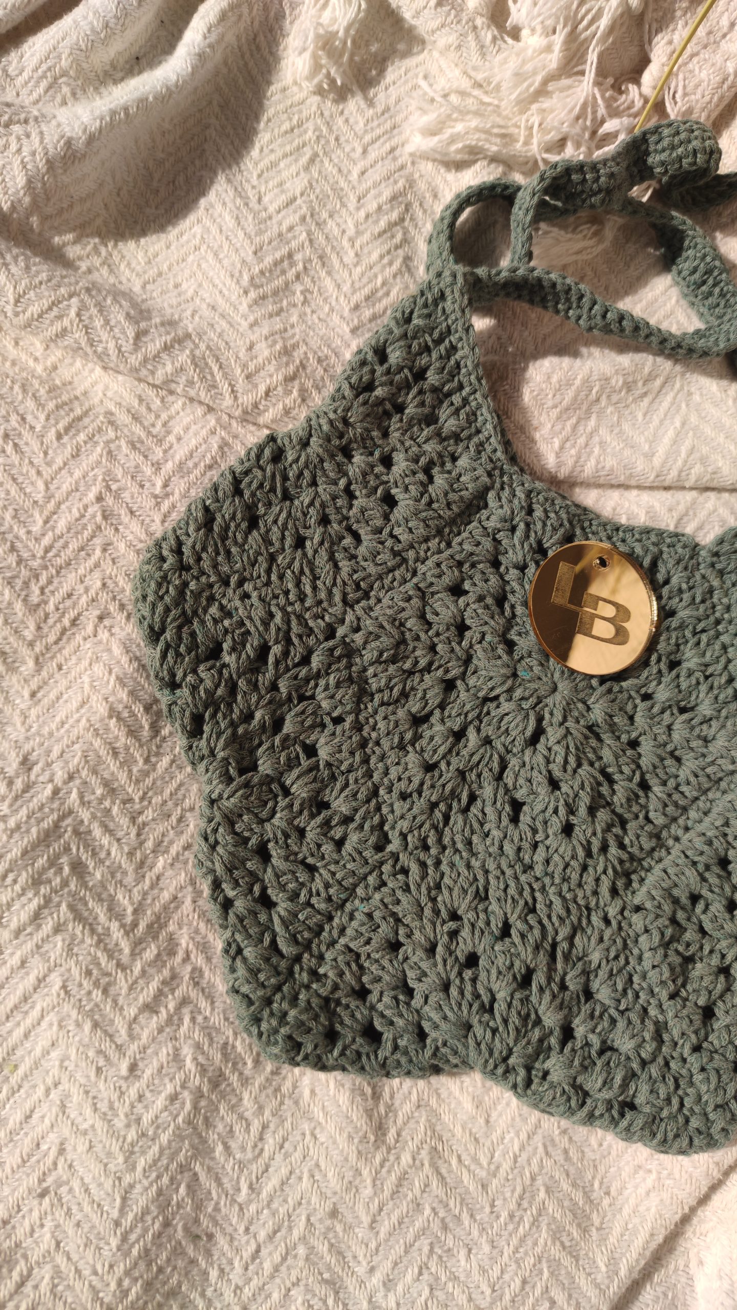 Heklana torba Lucija u laurel boji - Slika 2