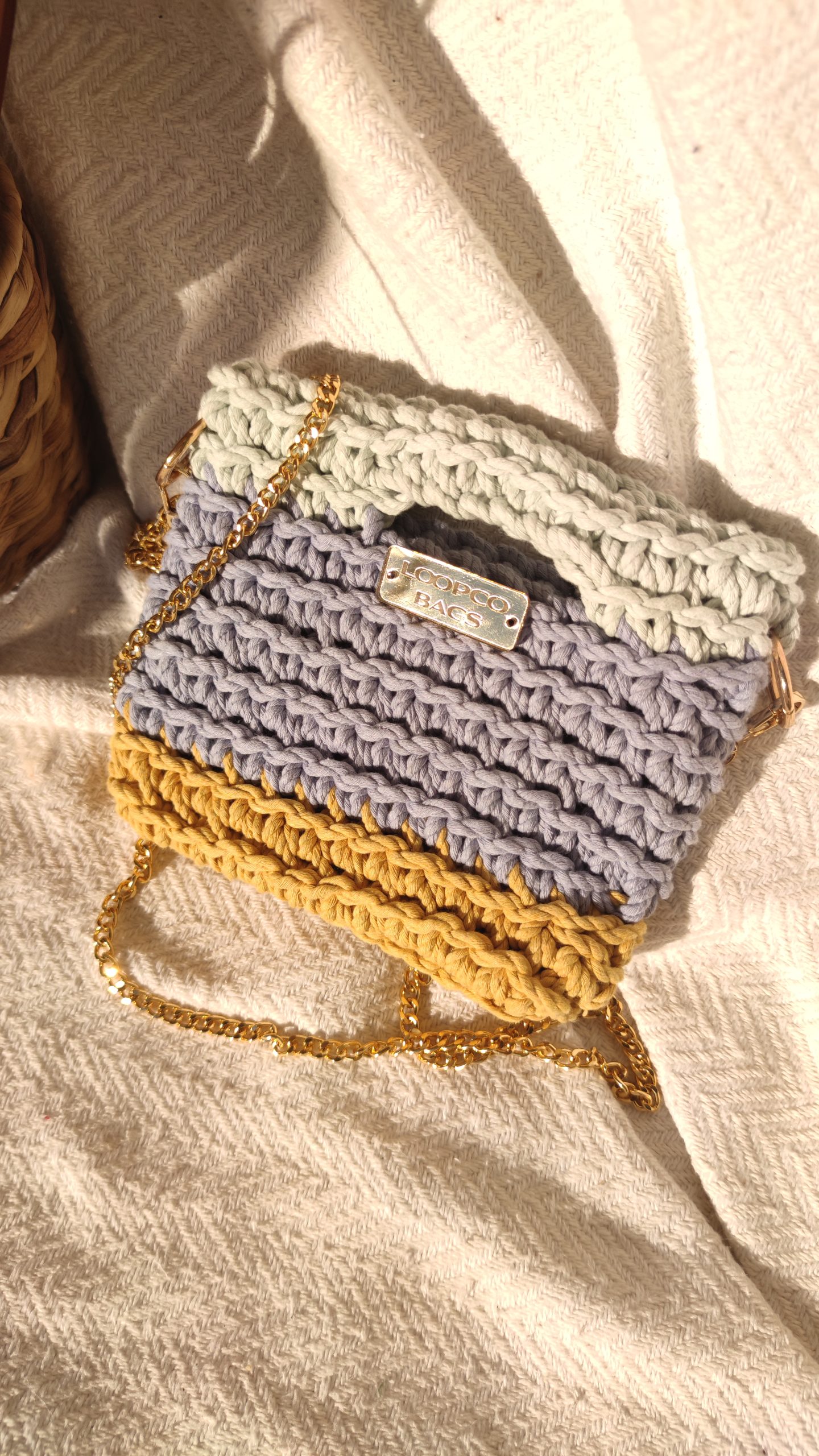 Maša Mini: heklana mini torba u 3 boje, iris, med, mikly zelena