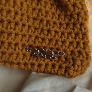 Prvi Loopco neseser asimetričnog dizajna u oker boji