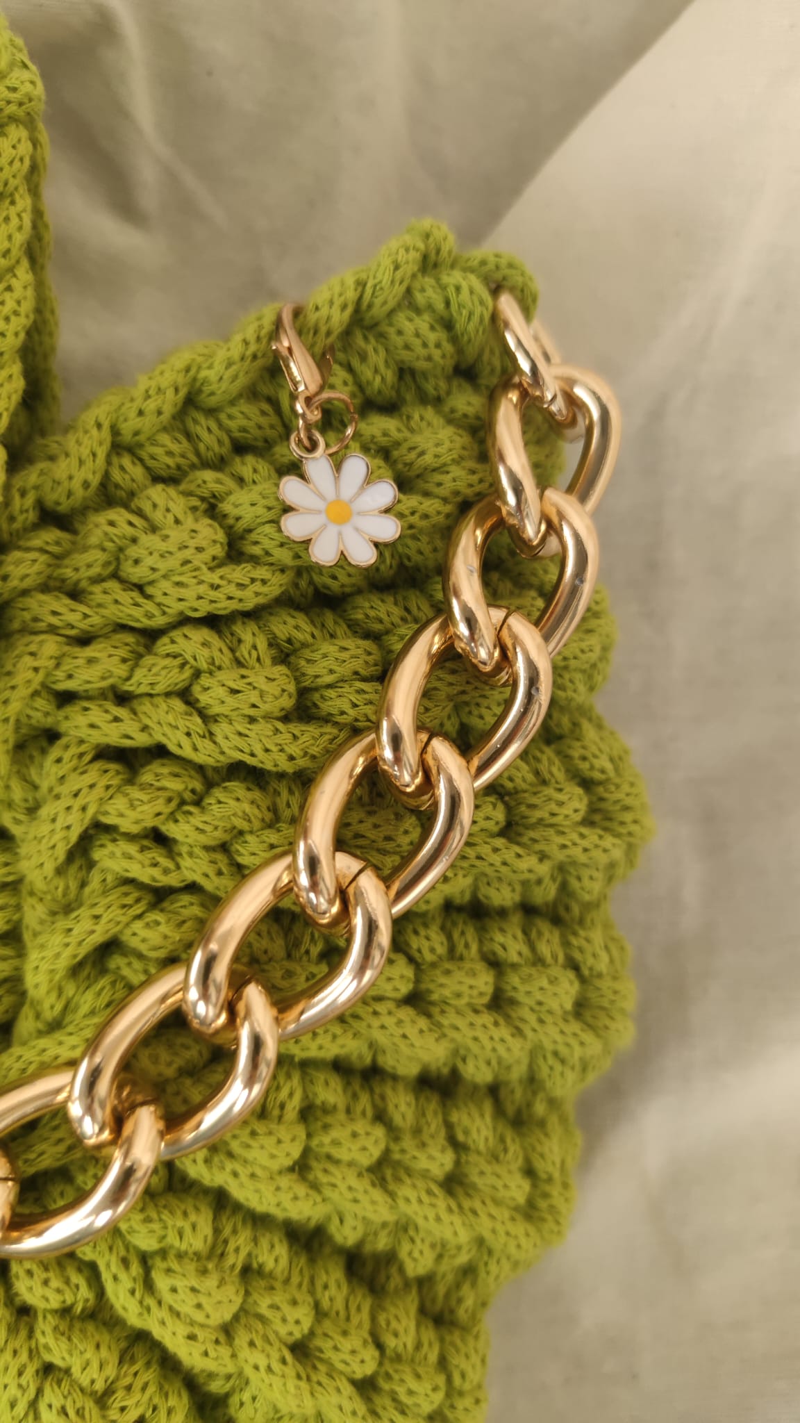 Heklana torba Linda u jarko zelenoj boji - Slika 2