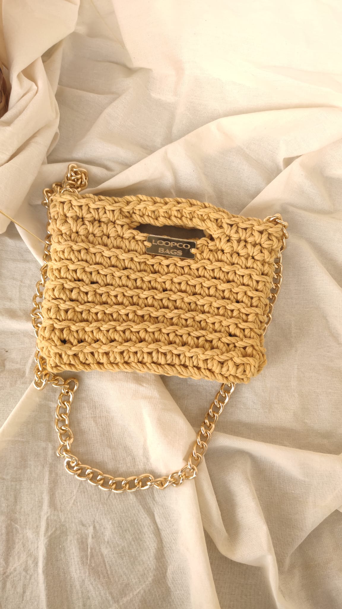 Maša Midi: heklana torba u žutoj boji