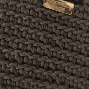 Maša Midi: heklana torba u boji espressa