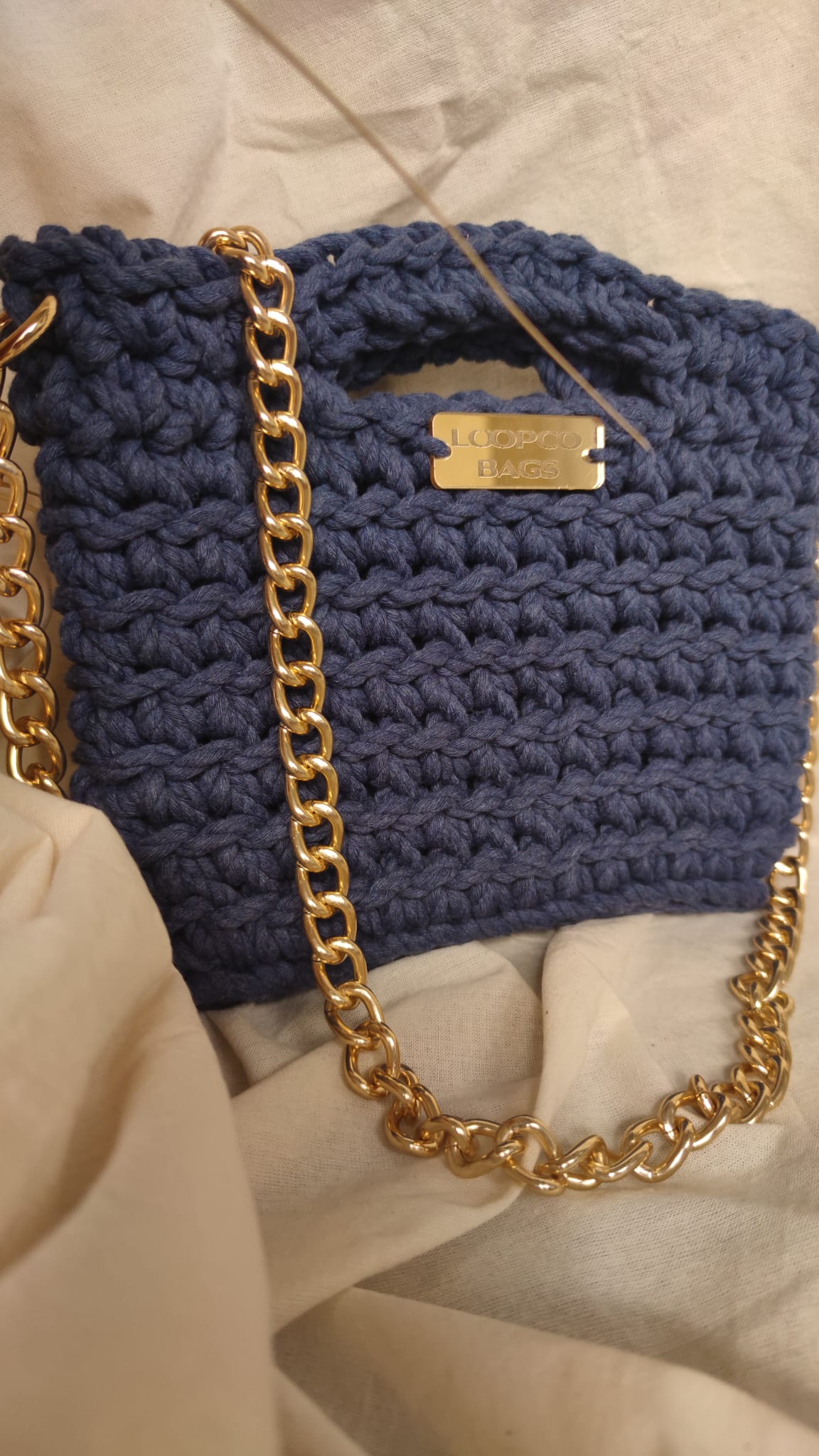 Maša Midi: heklana torba u jeans boji - Slika 3